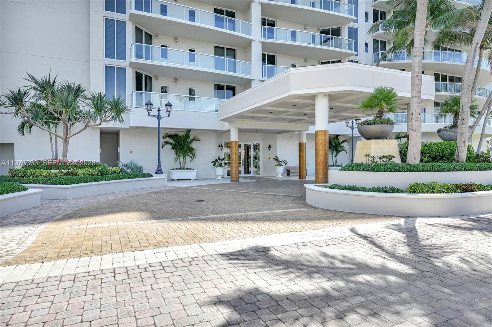 2700 Ocean Dr 902B photo 9