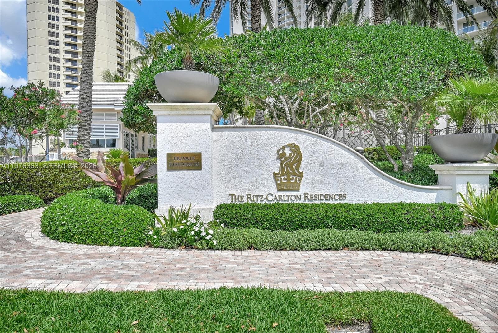 2700 Ocean Dr 902B photo 18