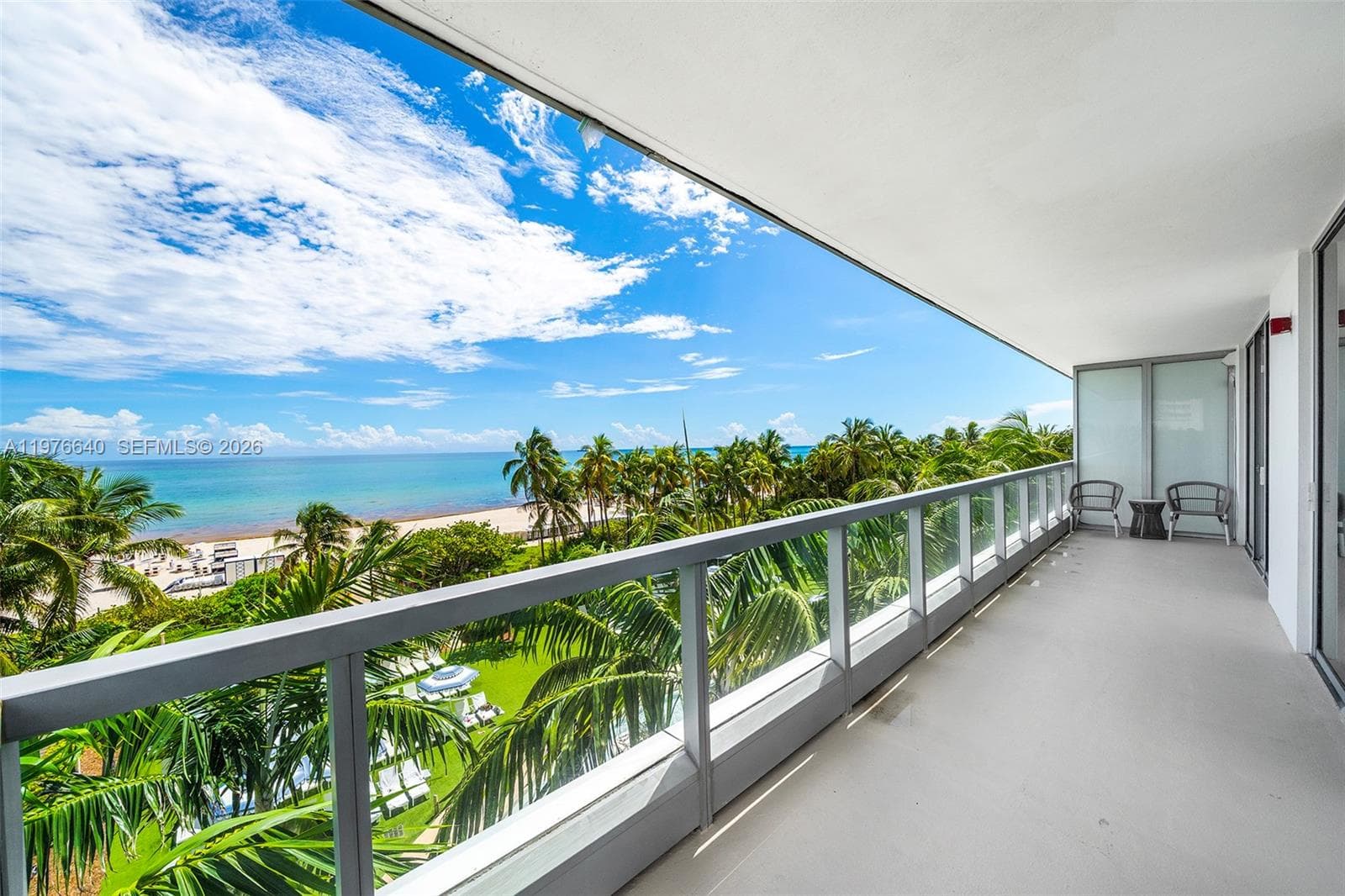 4391 Collins Ave 410 photo 4