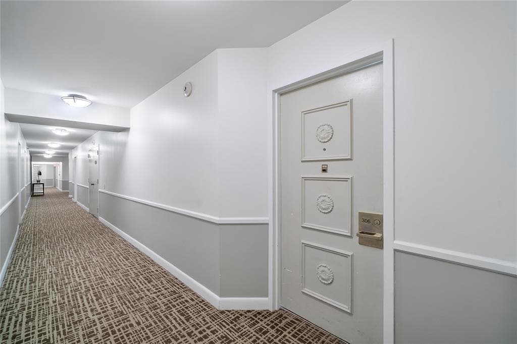300 Three Islands Boulevard #306 2