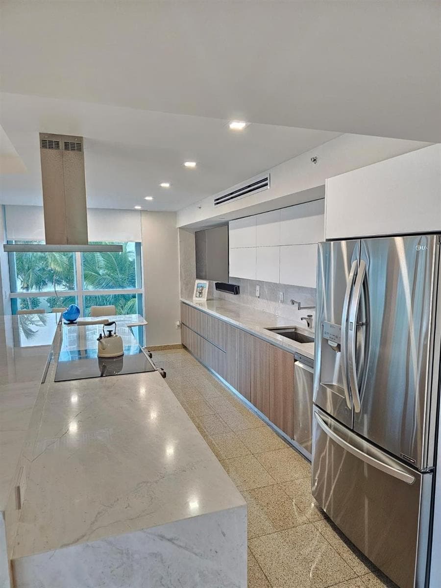 16500 Collins Avenue #356 2