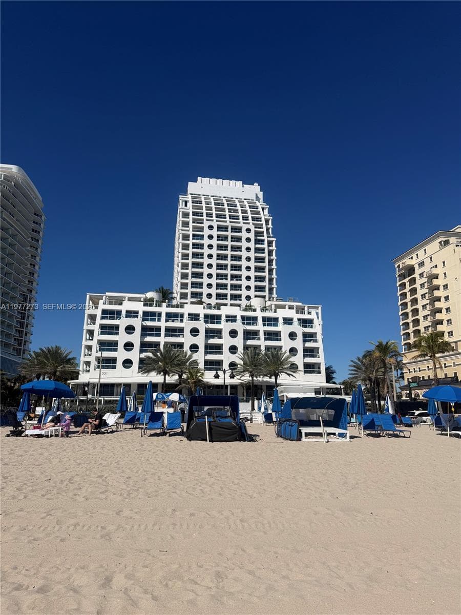 551 N Fort Lauderdale Beach Blvd R1810 photo 1