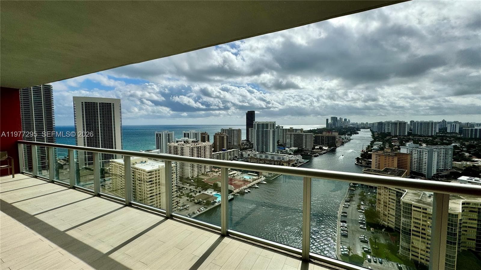 2600 Hallandale Beach Blvd 1