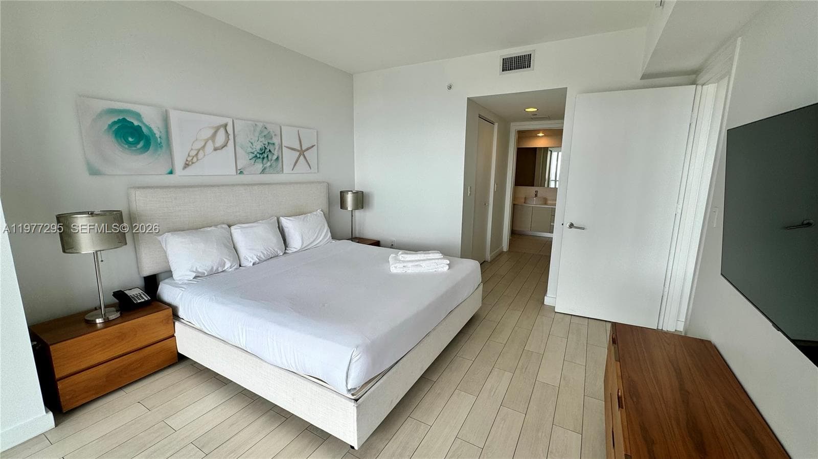 2600 Hallandale Beach Blvd T3205 photo 11