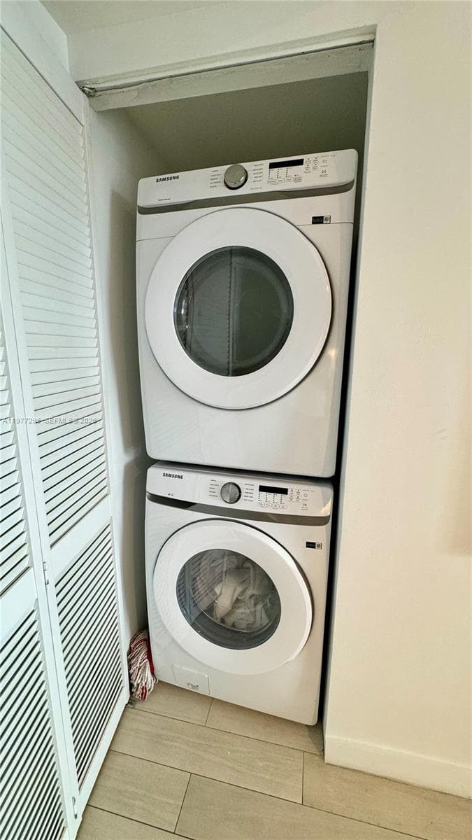 2600 Hallandale Beach Blvd T3205 photo 8