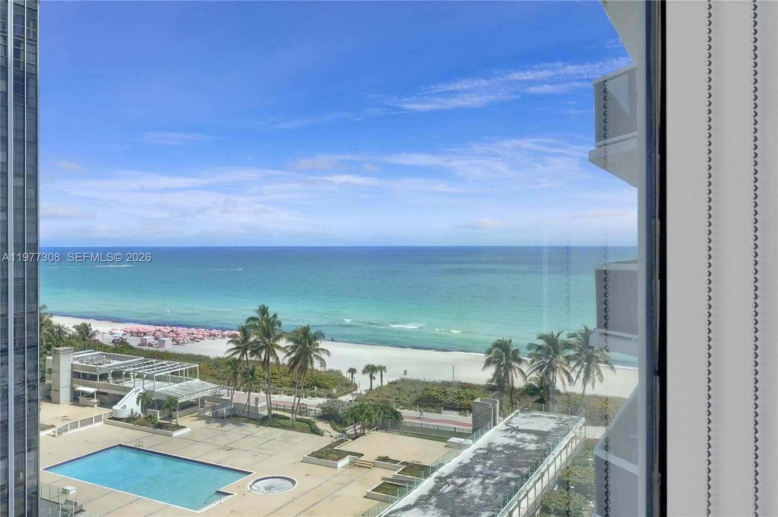 4779 Collins Ave 1007 photo 7