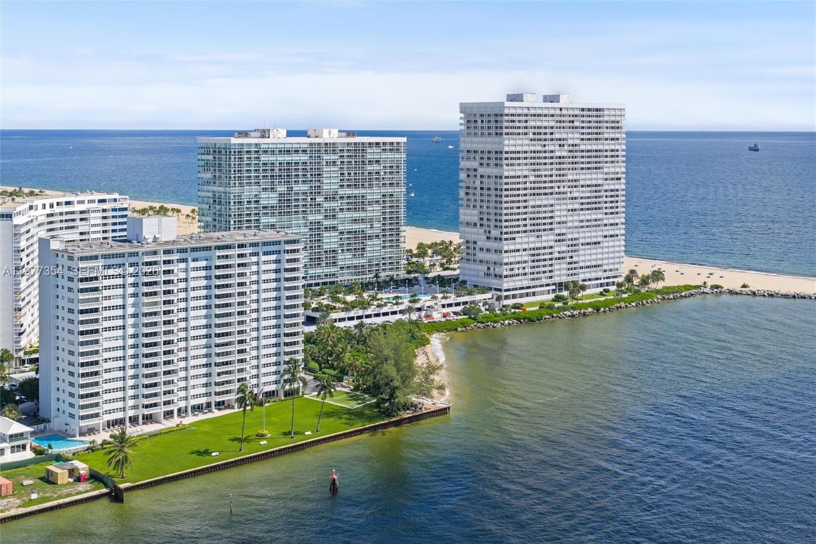 2100 Ocean Dr 2