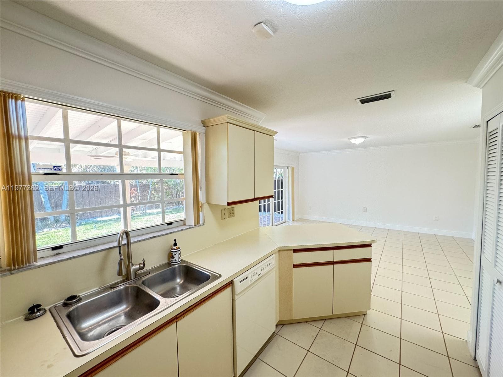 12913 60th St 12913 photo 6