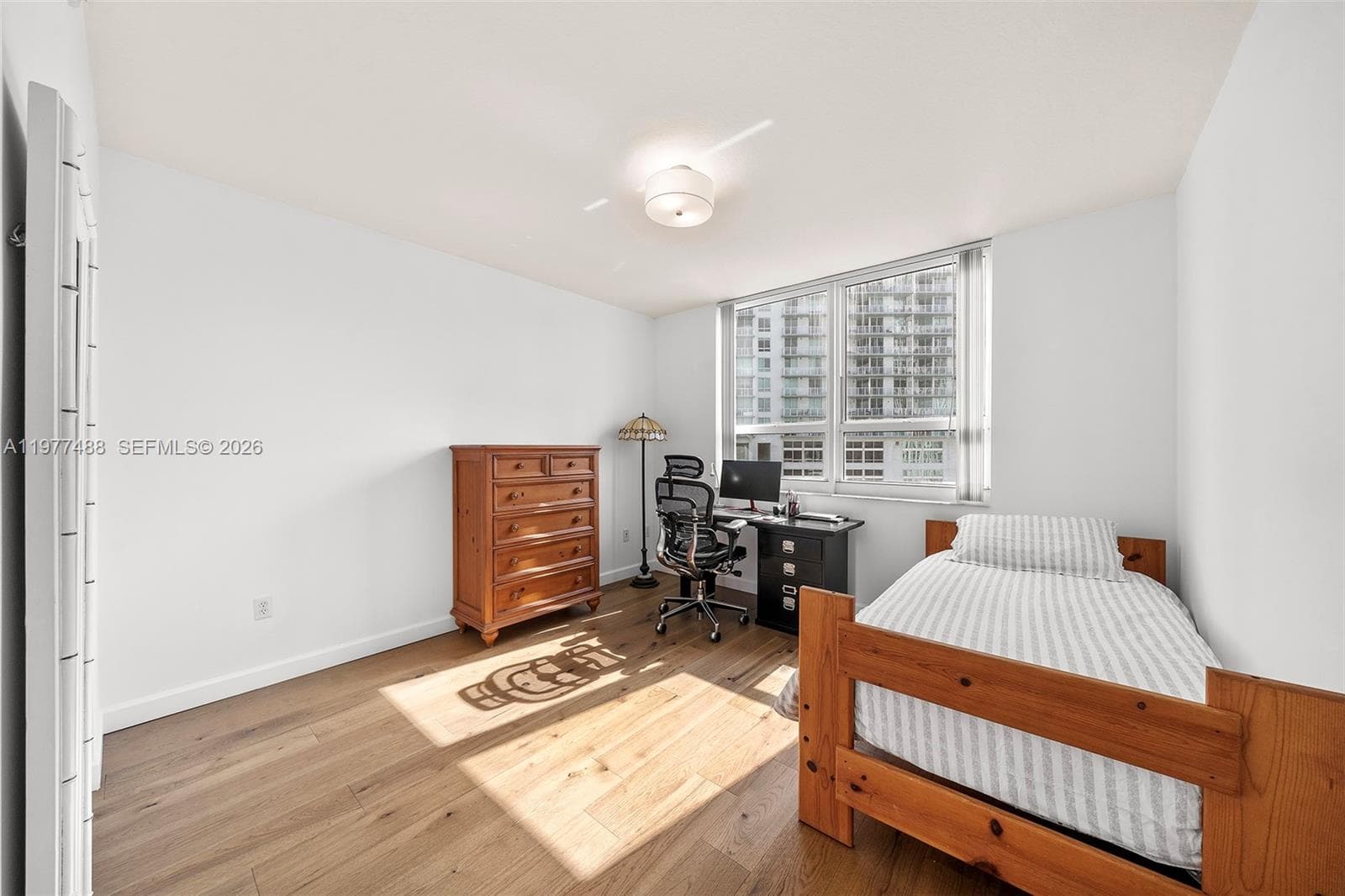 2000 N Bayshore Dr 1502 photo 12