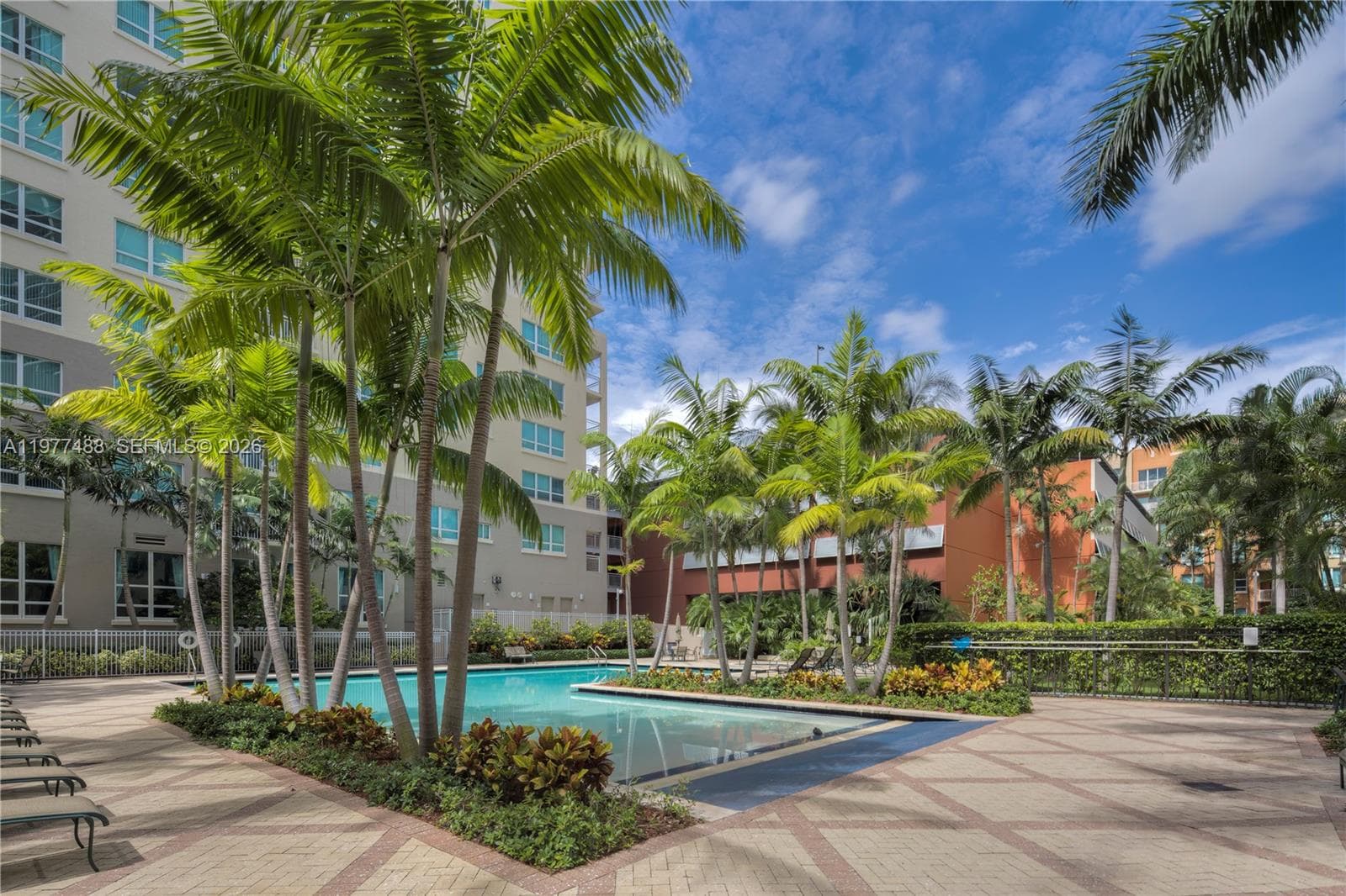 2000 N Bayshore Dr 1502 photo 22