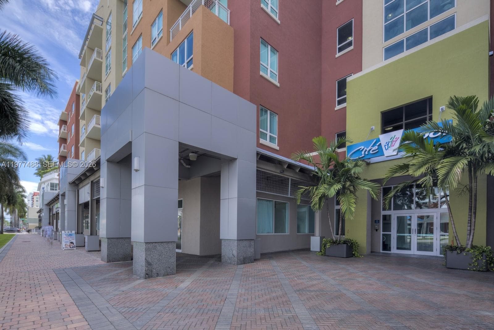 2000 N Bayshore Dr 1502 photo 19