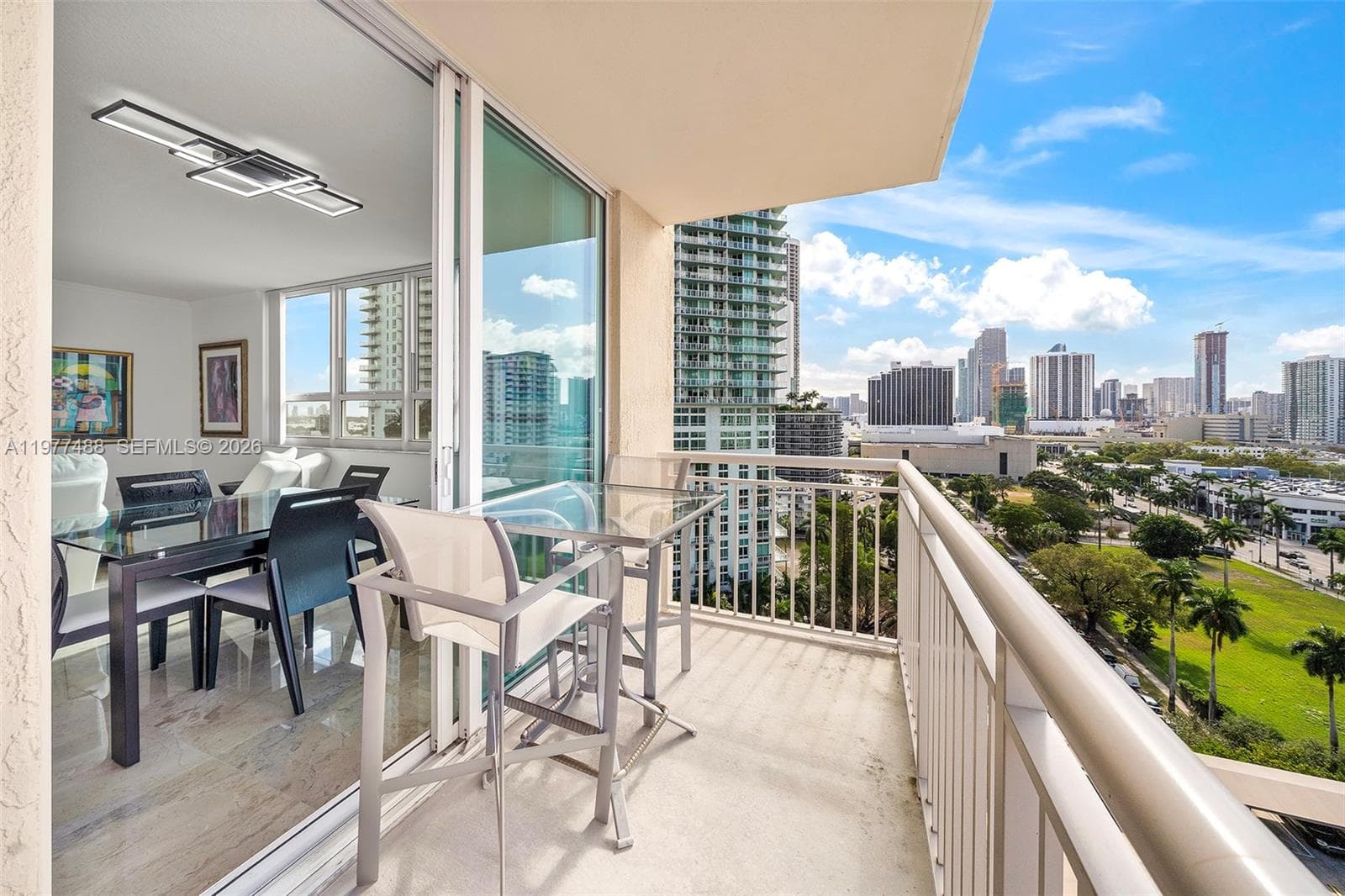 2000 N Bayshore Dr 1502 photo 4