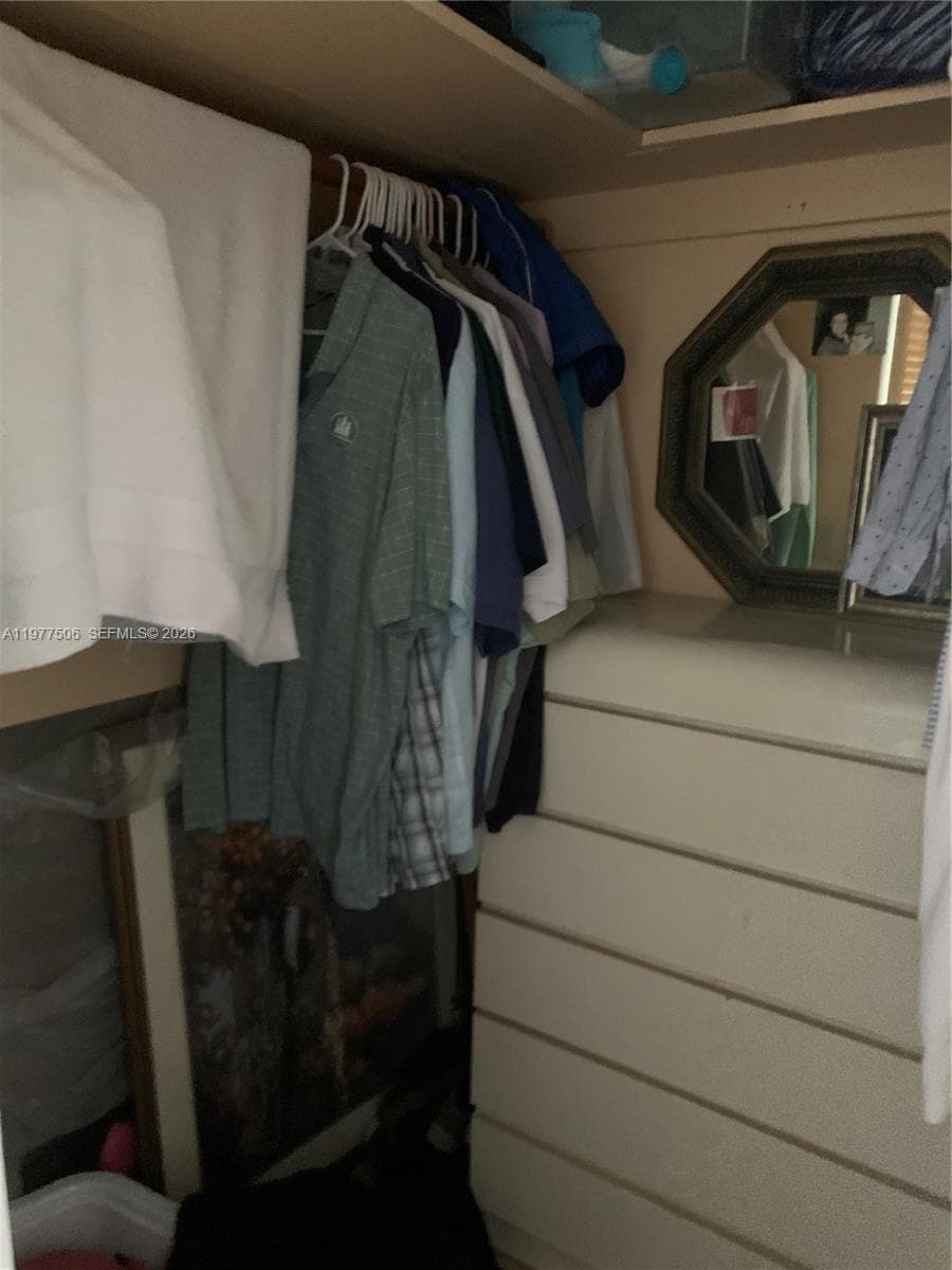 322 Taylor St 2D photo 15