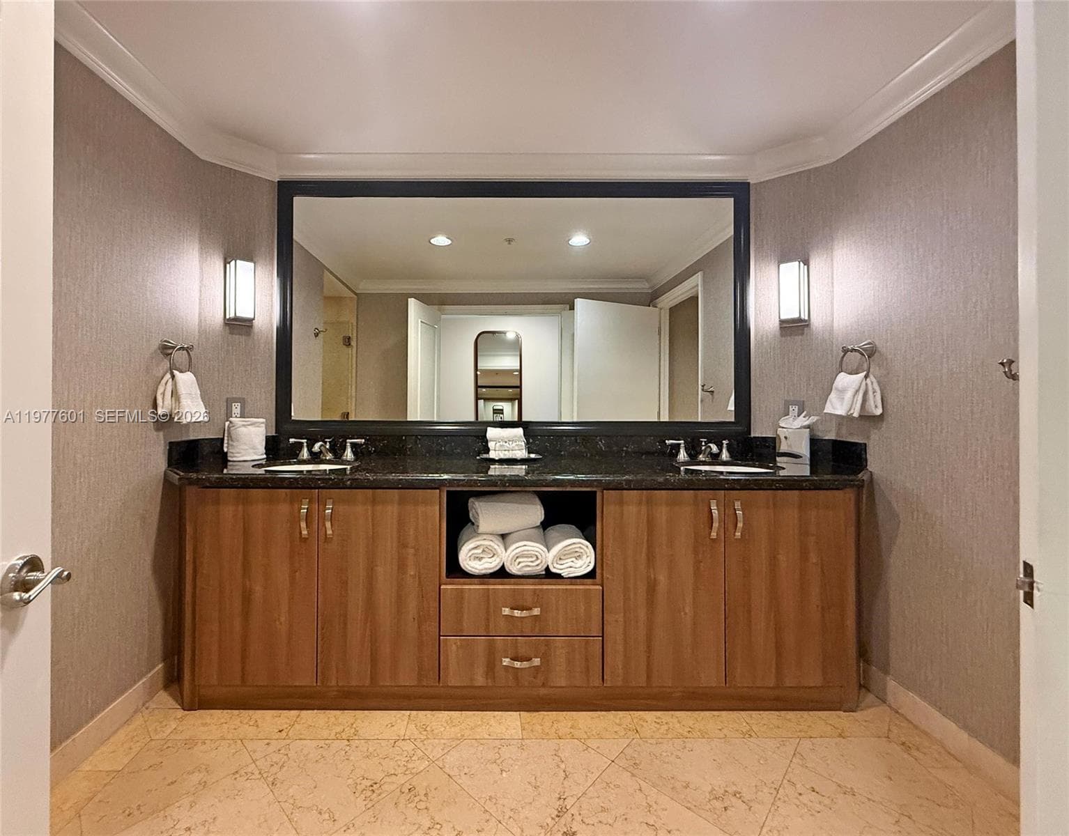 601 N Fort Lauderdale Beach Blvd 712 photo 16