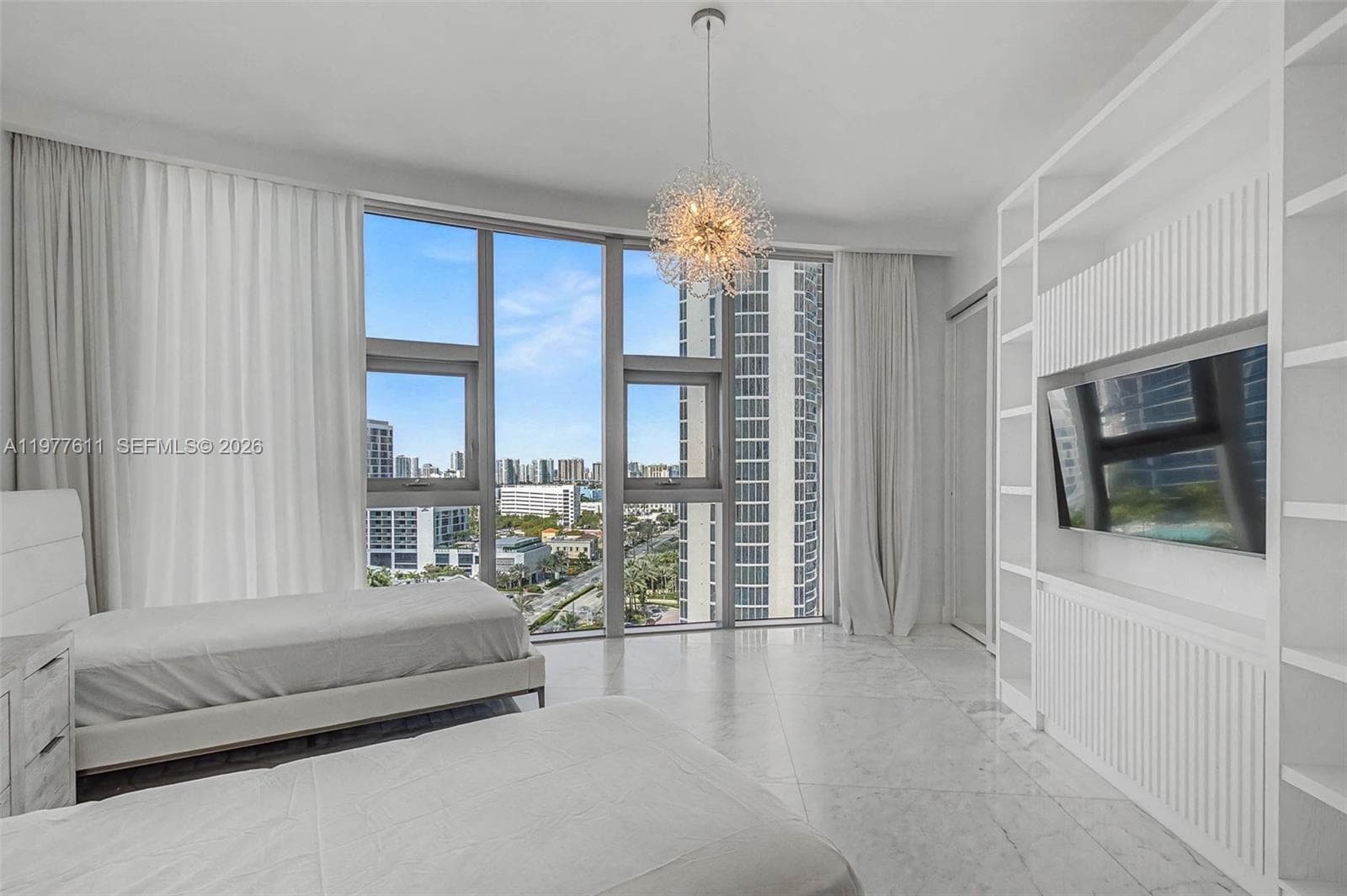 17475 Collins Ave 904 photo 25