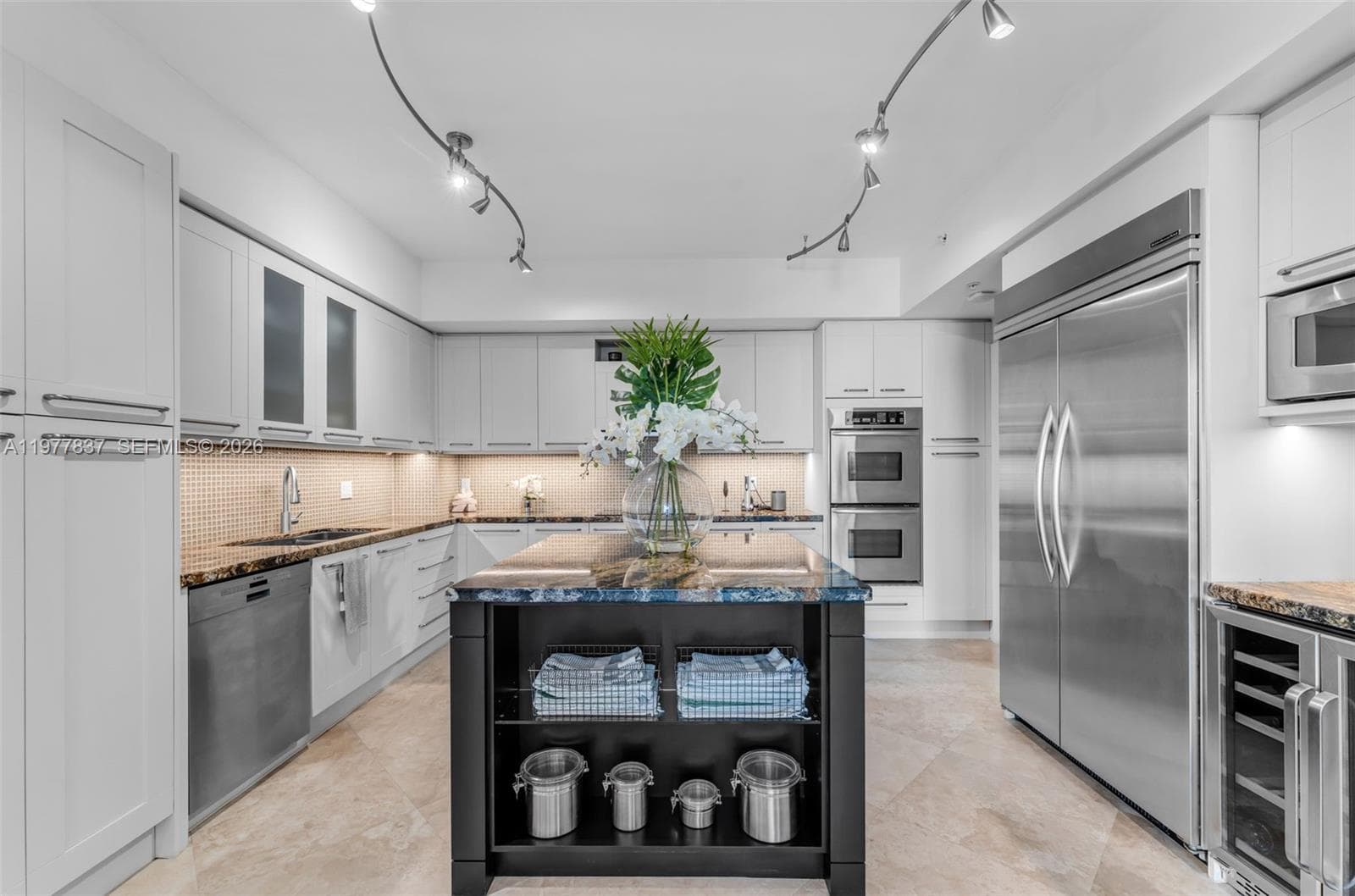 333 Las Olas Way 2505 photo 11