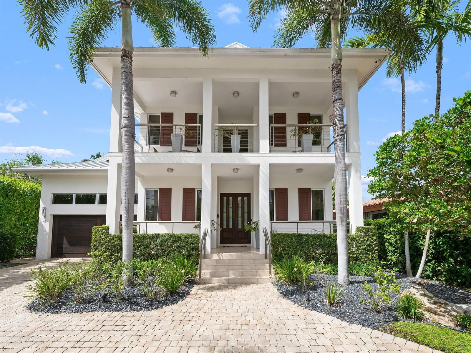 717 Solar Isle Drive 4