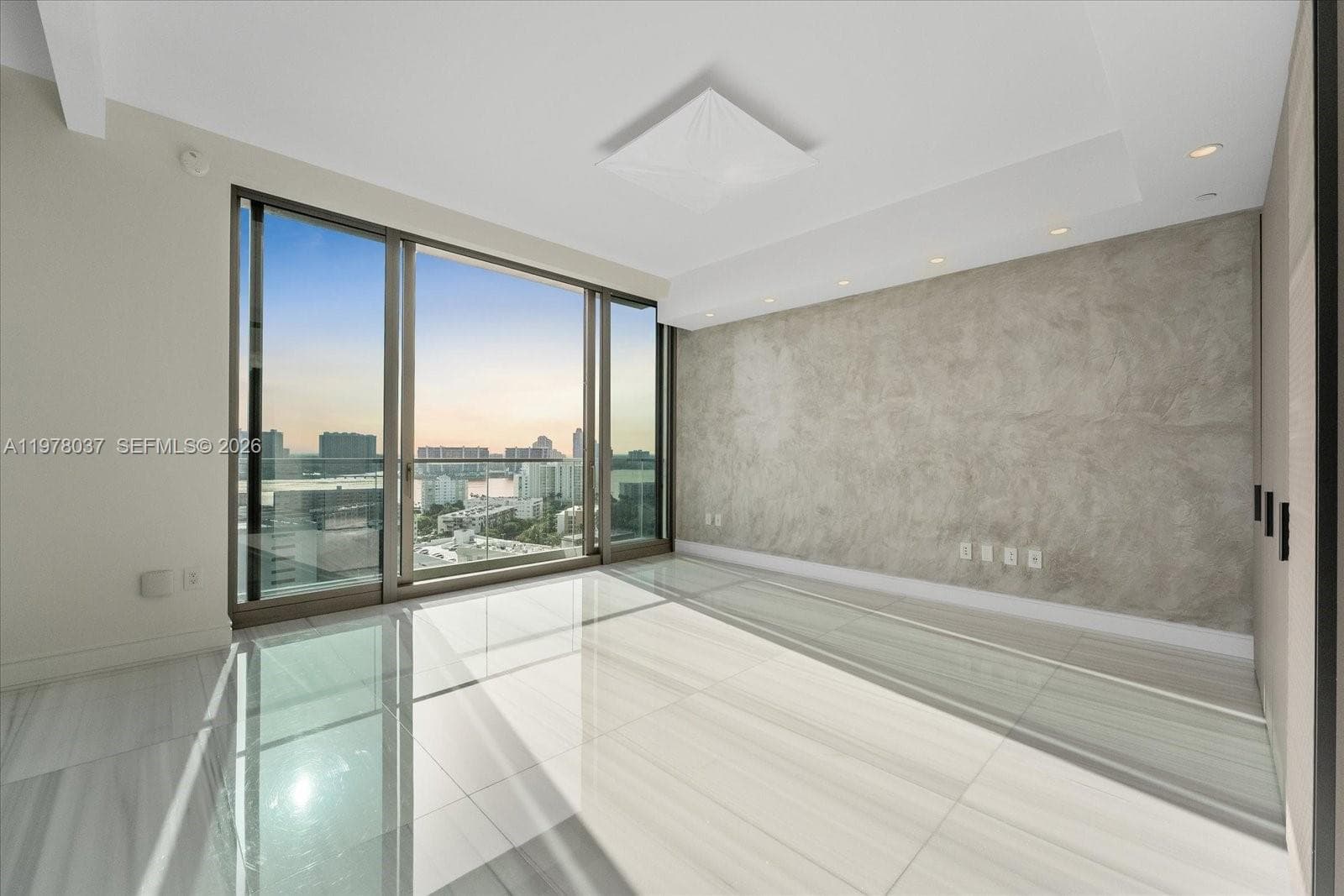 17901 Collins Ave 1506 photo 18