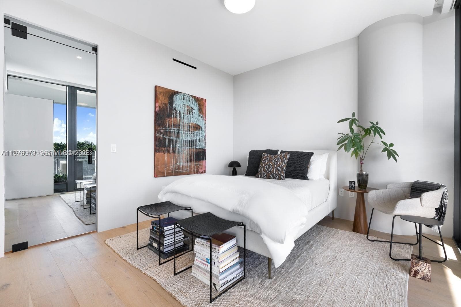 8701 Collins Ave 404 photo 15