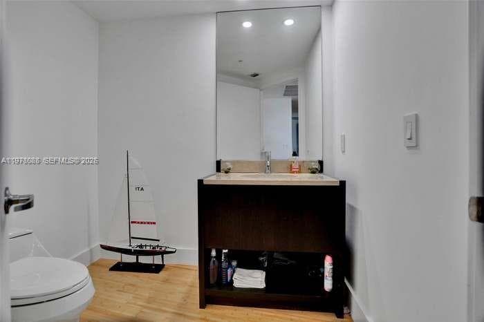 18201 Collins Ave 1202 photo 17