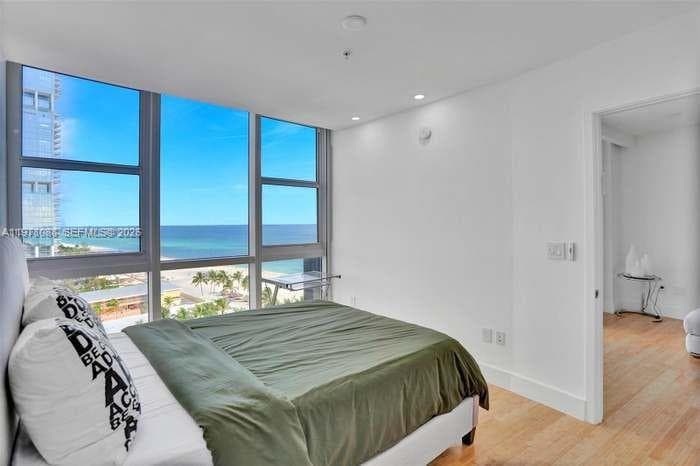 18201 Collins Ave 1202 photo 20