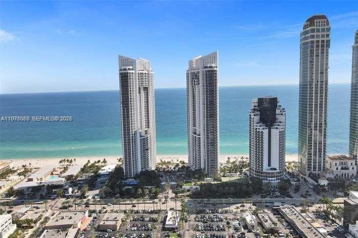 18201 Collins Ave 1202 photo 4
