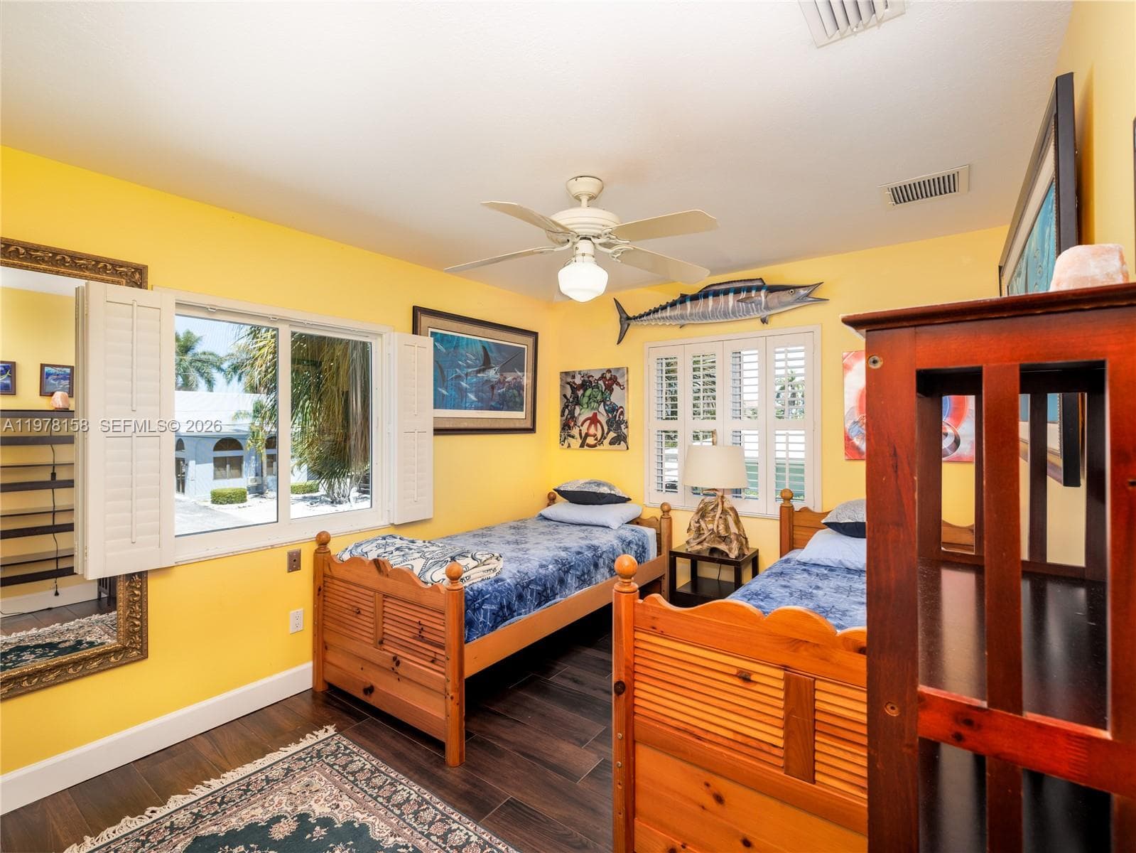 14 Avenue F photo 24