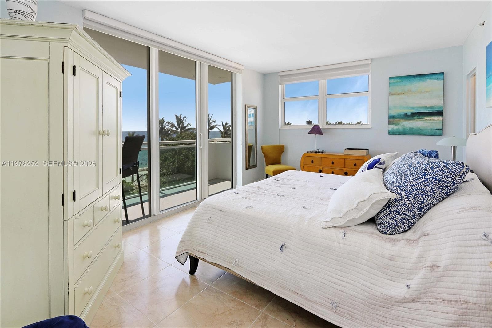 3001 Ocean Dr 411 photo 16