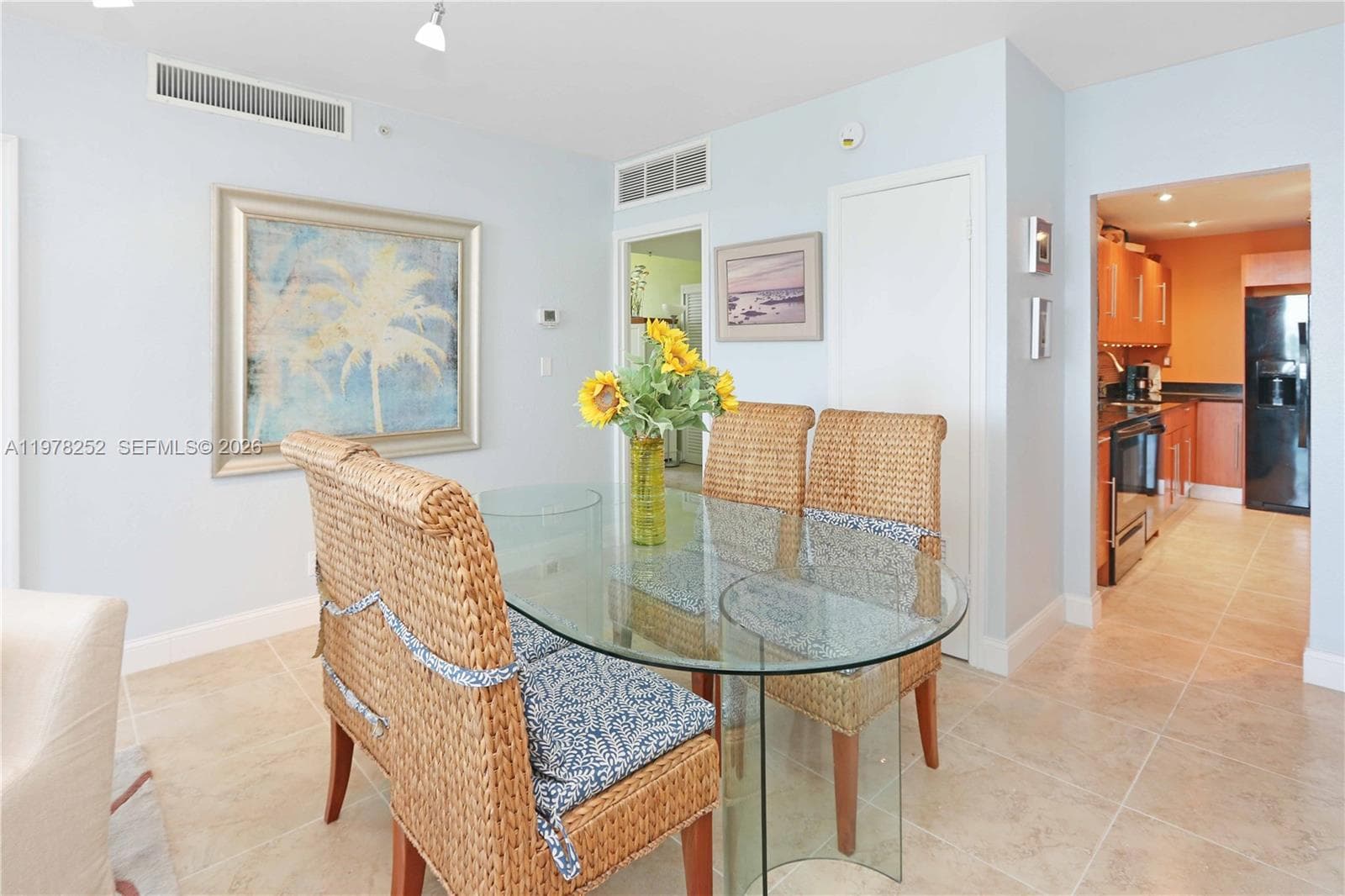 3001 Ocean Dr 411 photo 12
