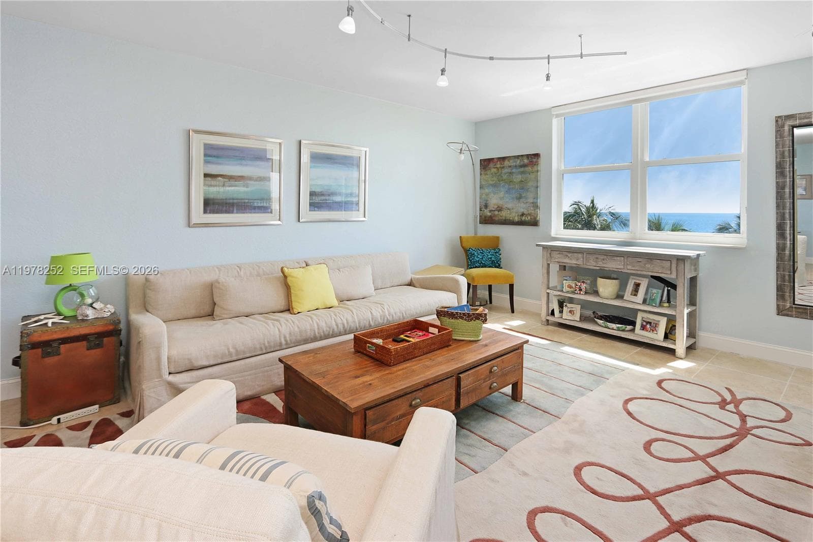 3001 Ocean Dr 411 photo 8
