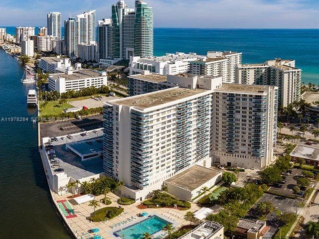 3800 S Ocean Dr 1818 (Available NOW) photo 16