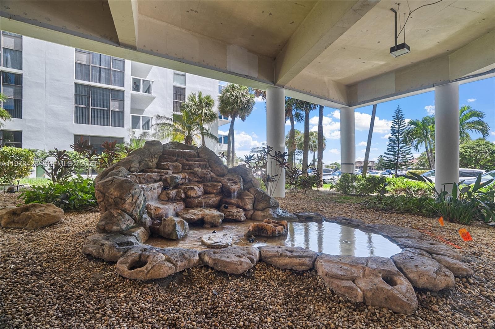20515 E Country Club Dr 849 photo 12