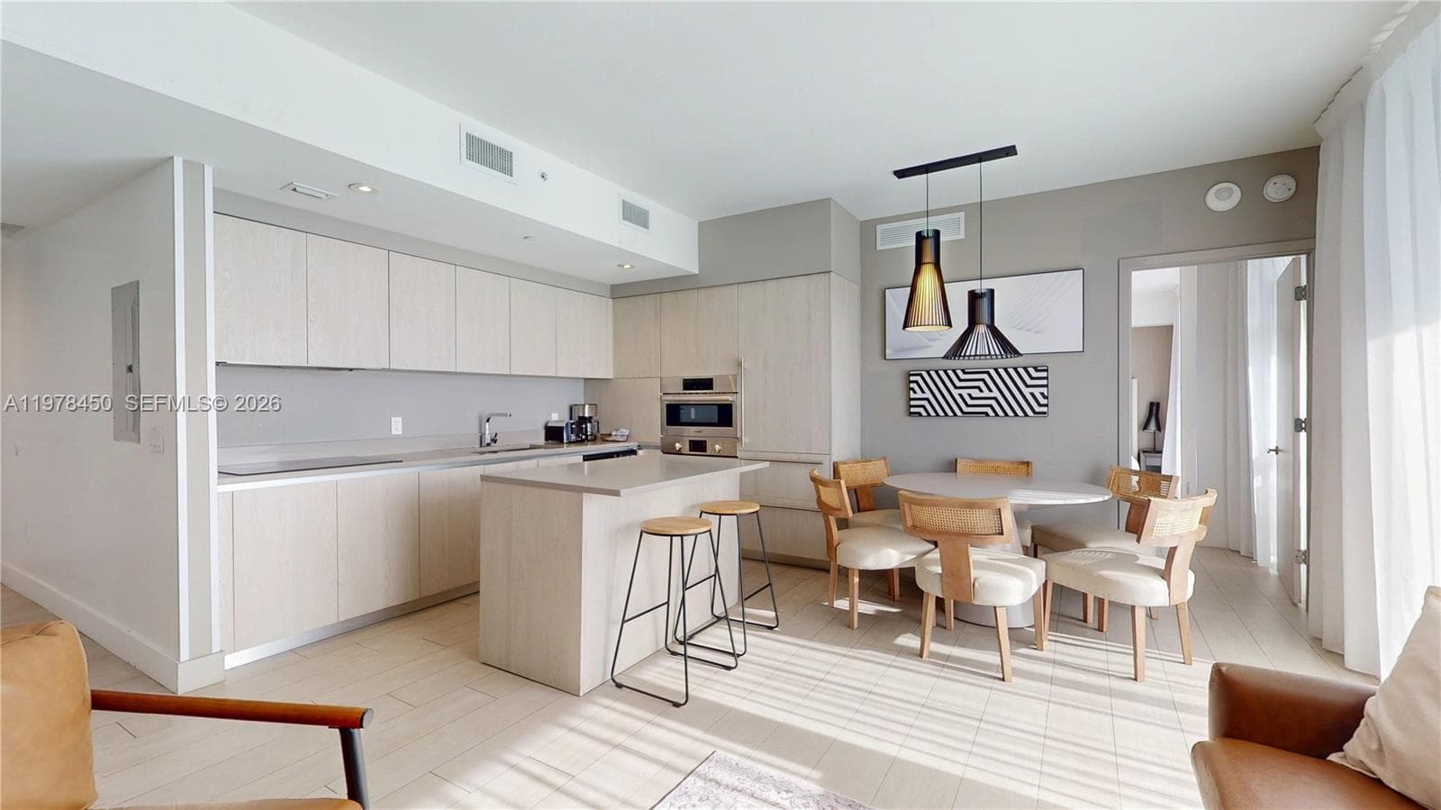 4010 Ocean Dr 5