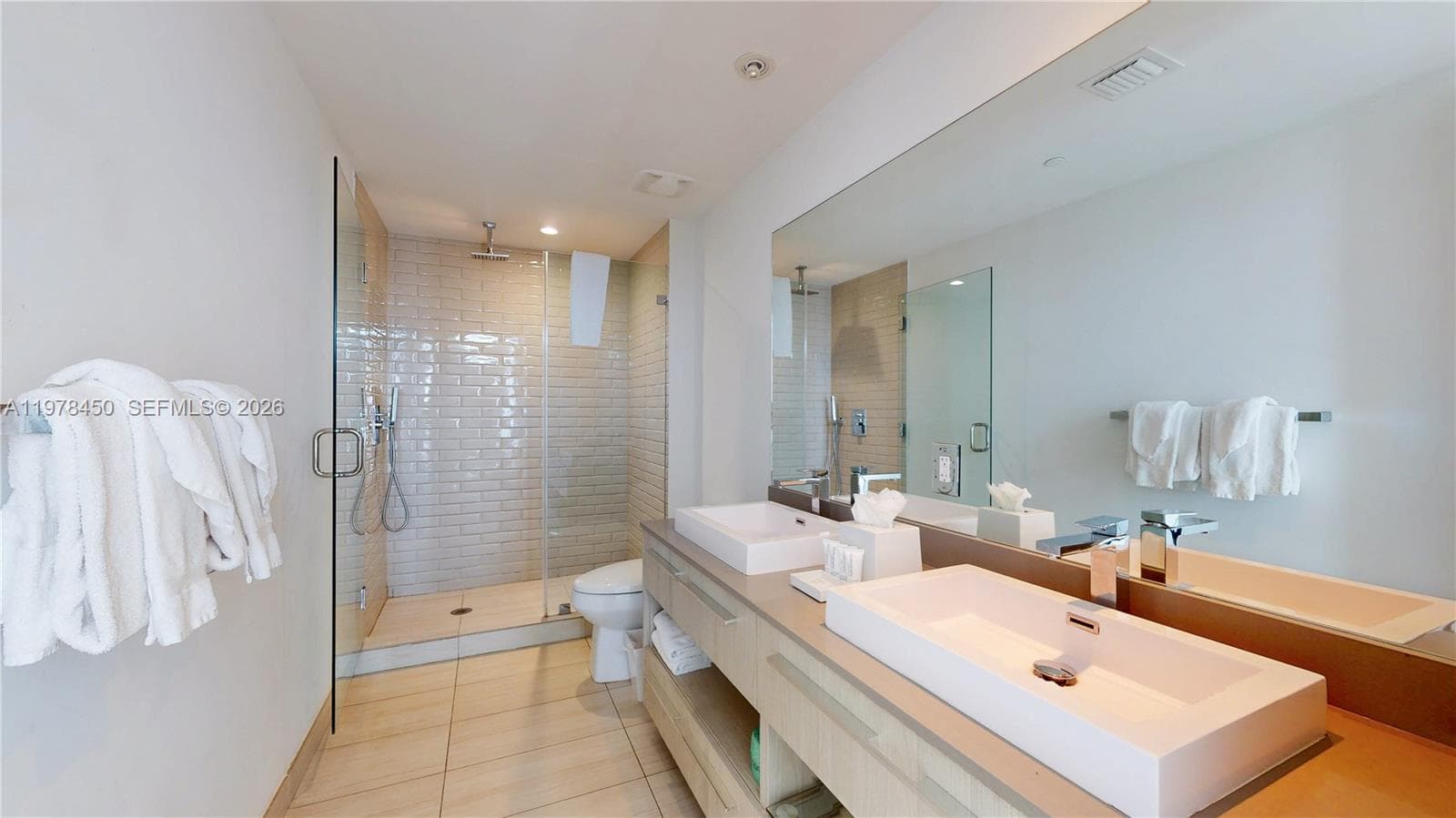 4010 Ocean Dr R1004 photo 18
