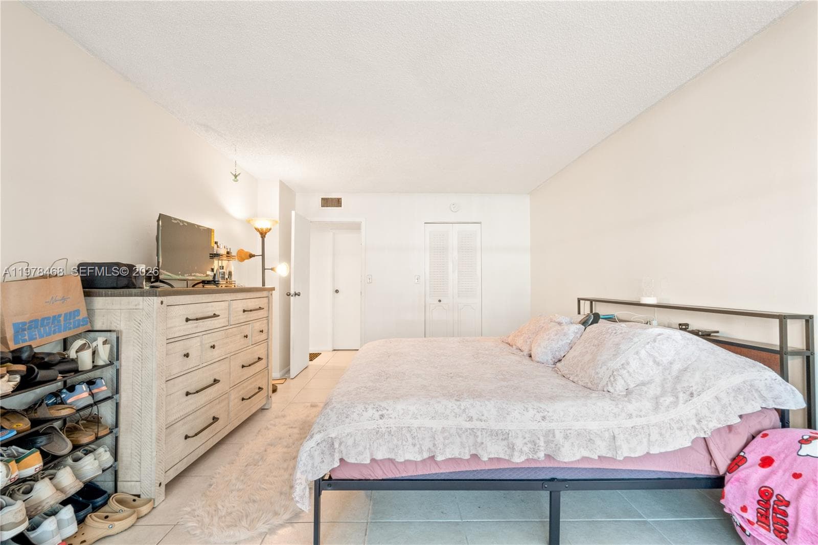1000 Parkview Dr 115 photo 17