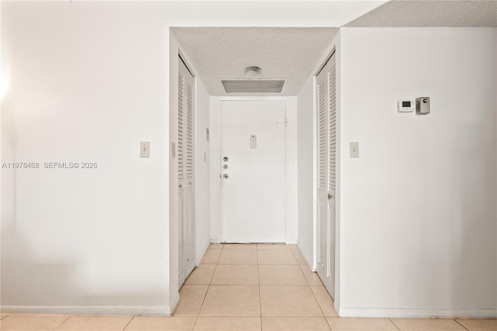 1000 Parkview Dr 115 photo 21