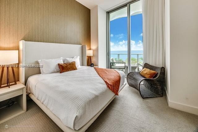 4111 Ocean Dr 4