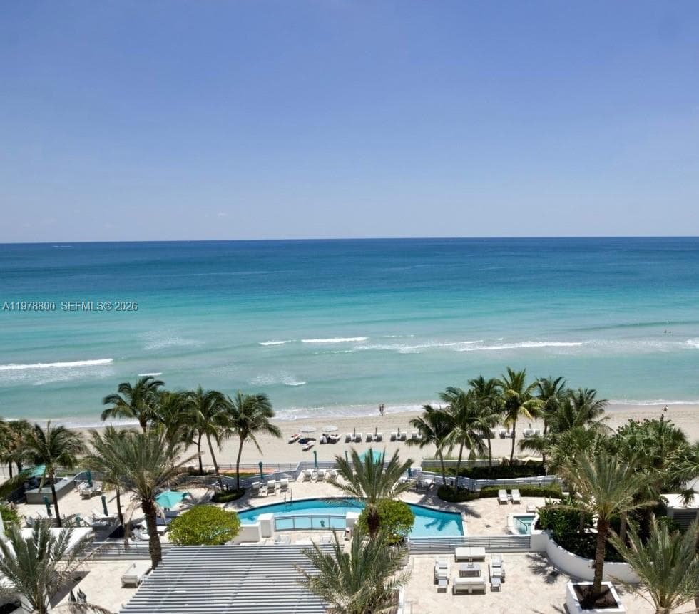 3535 Ocean Dr 2