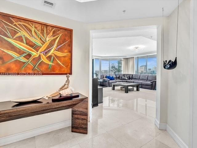 3535 Ocean Dr 905 photo 6