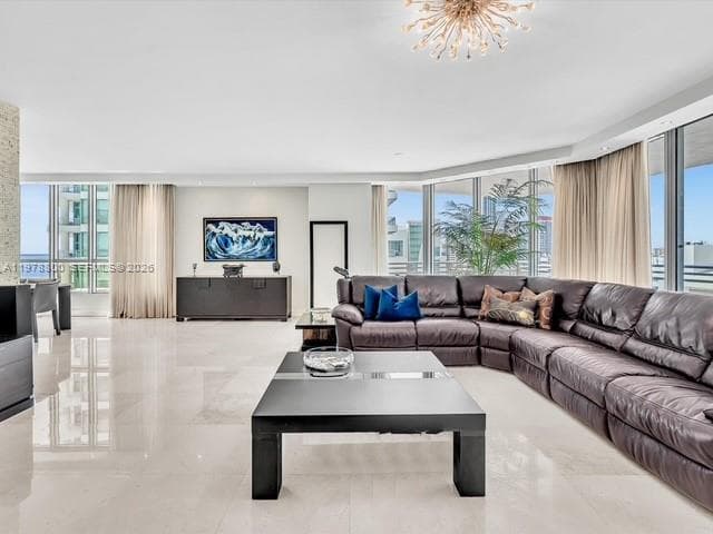 3535 Ocean Dr 905 photo 12