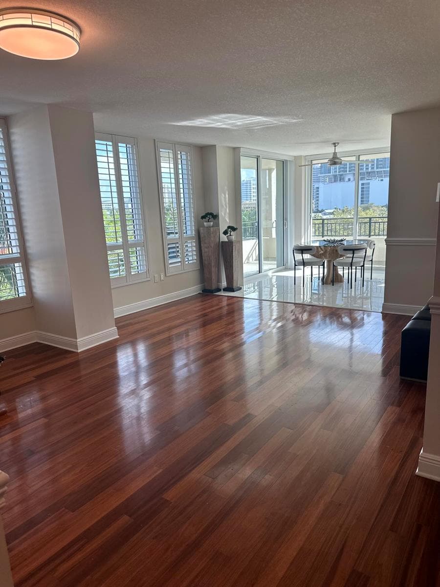 610 W Las Olas Boulevard 517 photo 3