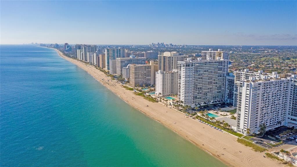 4300 N Ocean Boulevard 14g photo 5