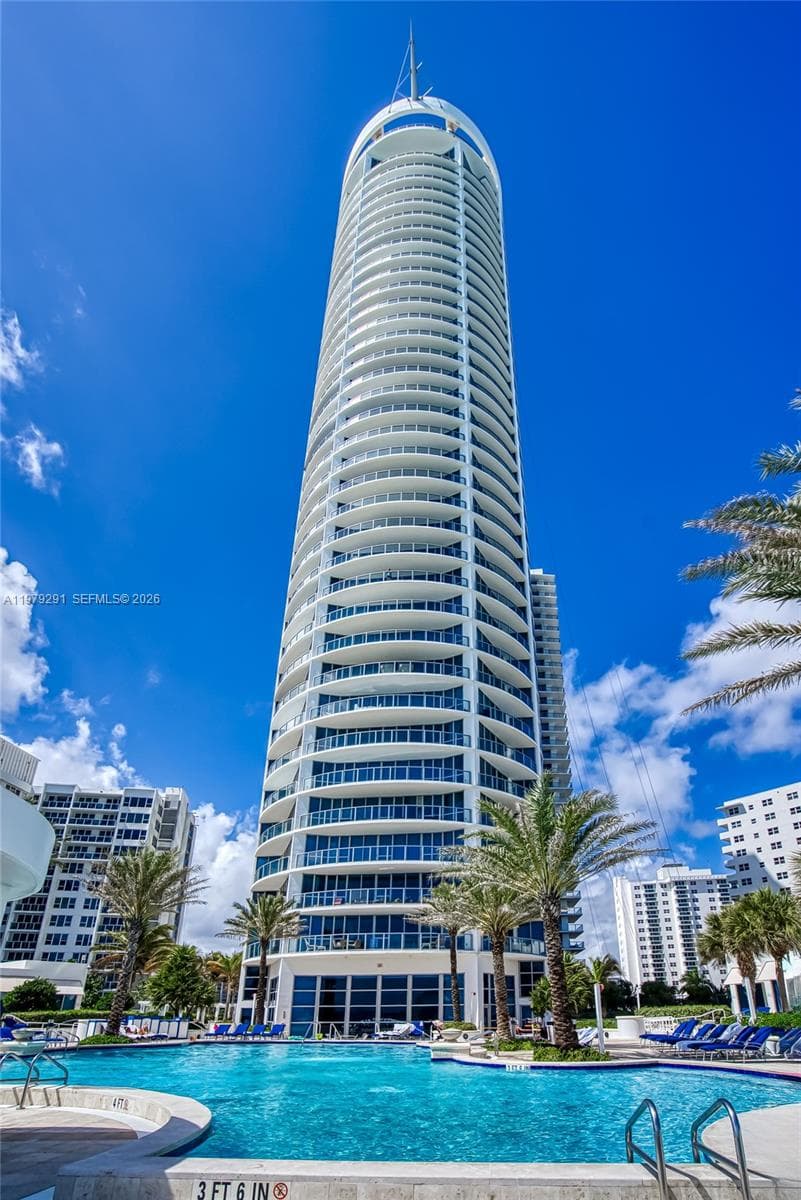 3101 Ocean Dr 1