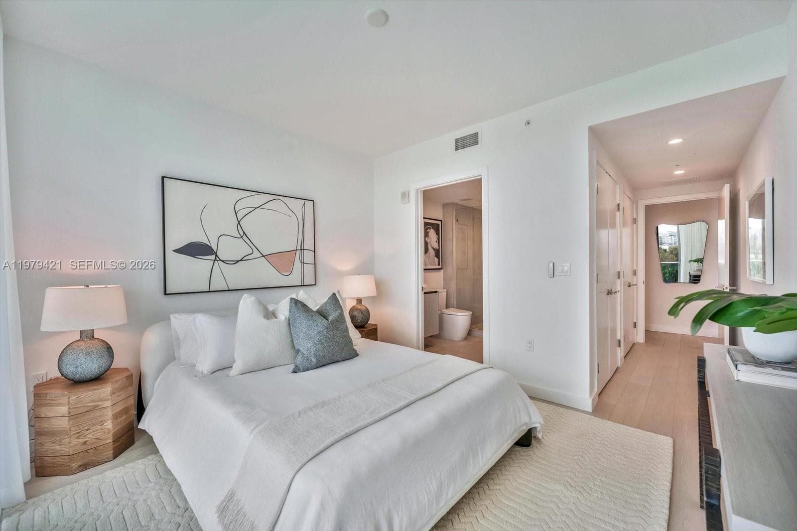 9201 Bay Harbor Dr 503 photo 23