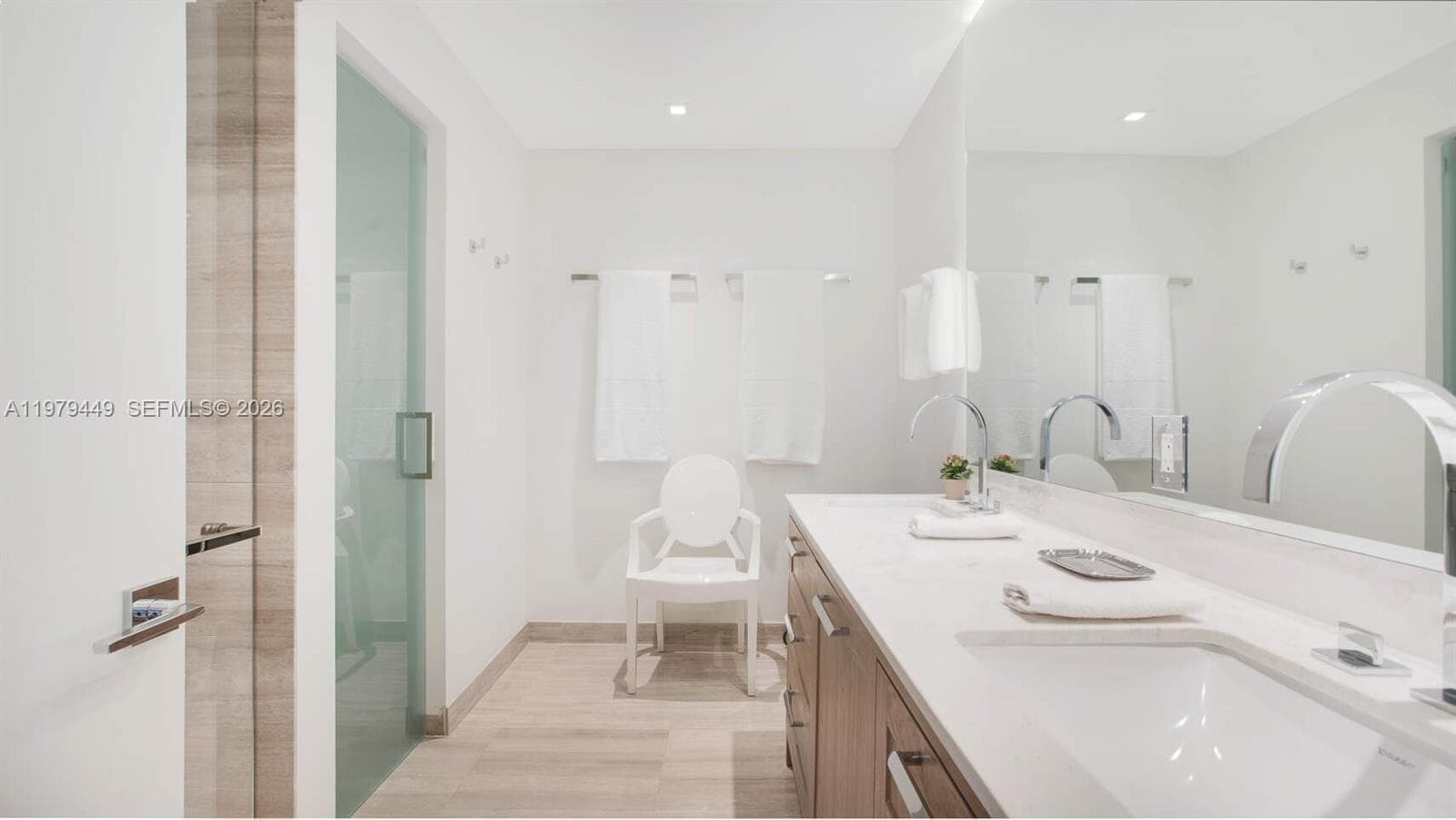 350 Ocean Dr 1006N photo 22