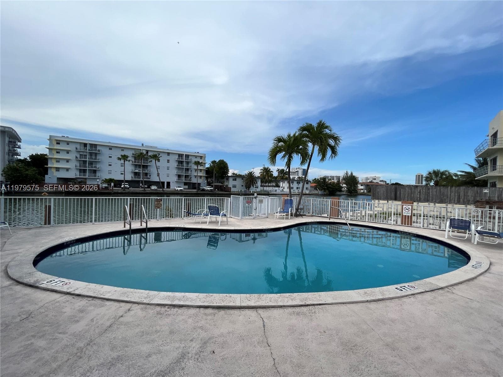 1185 Marseille Dr 309 photo 10