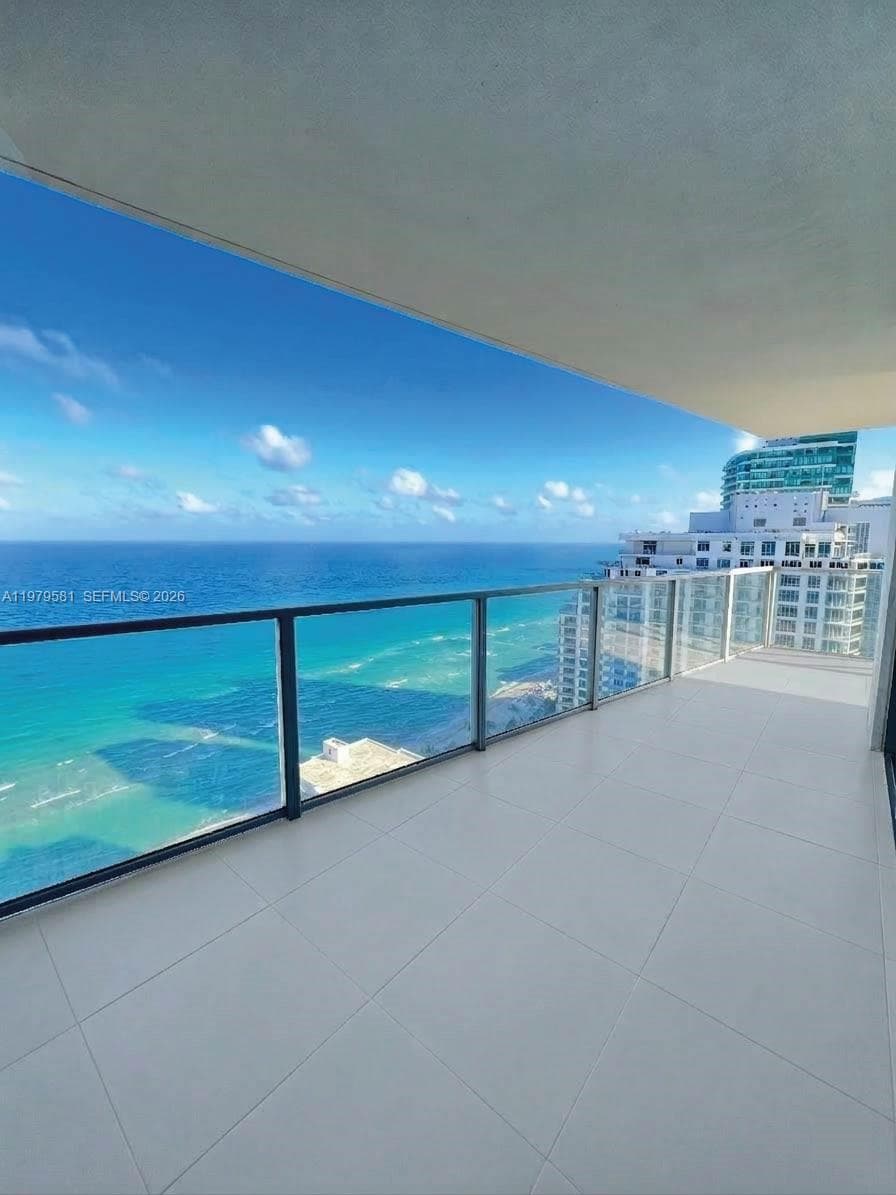3101 Ocean Dr 3102 photo 21