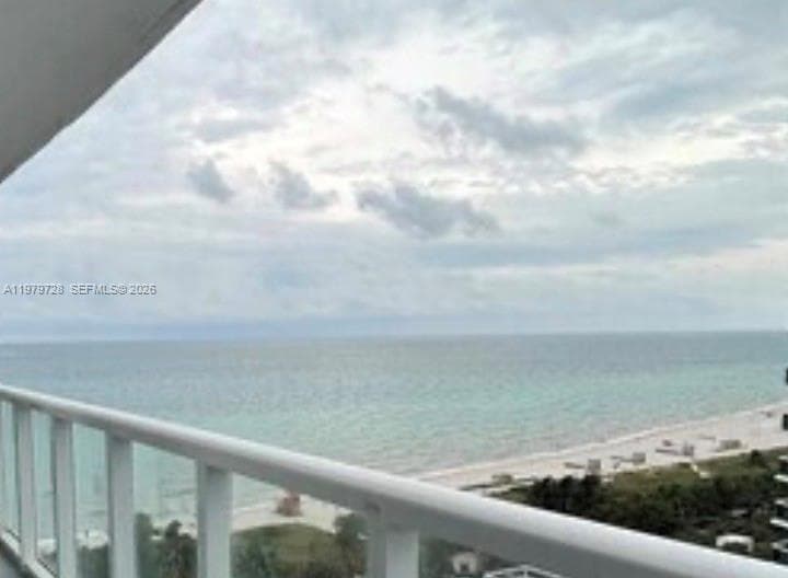 2457 Collins Ave 1605 photo 6