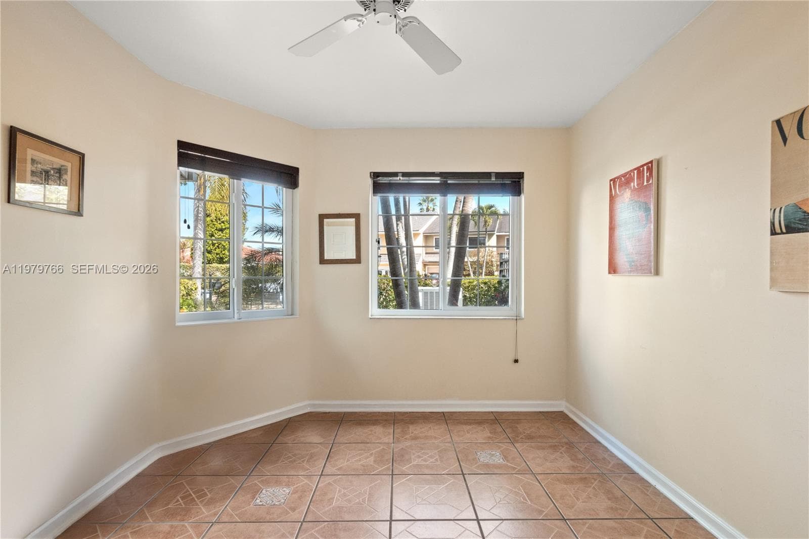 5692 Santiago Cir photo 17
