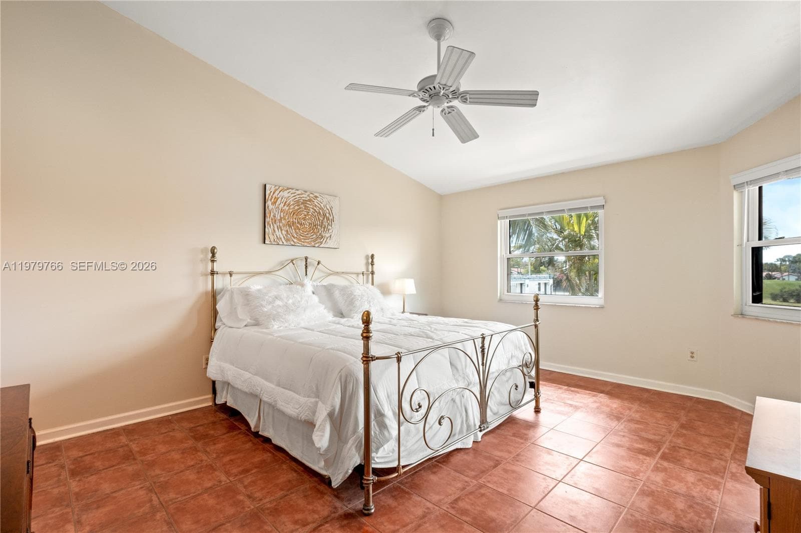 5692 Santiago Cir photo 24